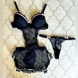 Victoria Secret Sexy Little things Lingerie 34B